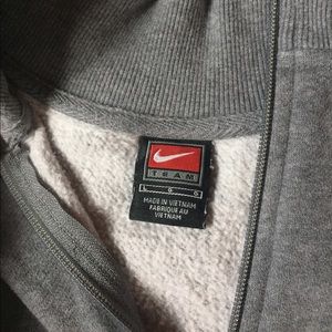 Uni Nike quarter zip sweatshirt